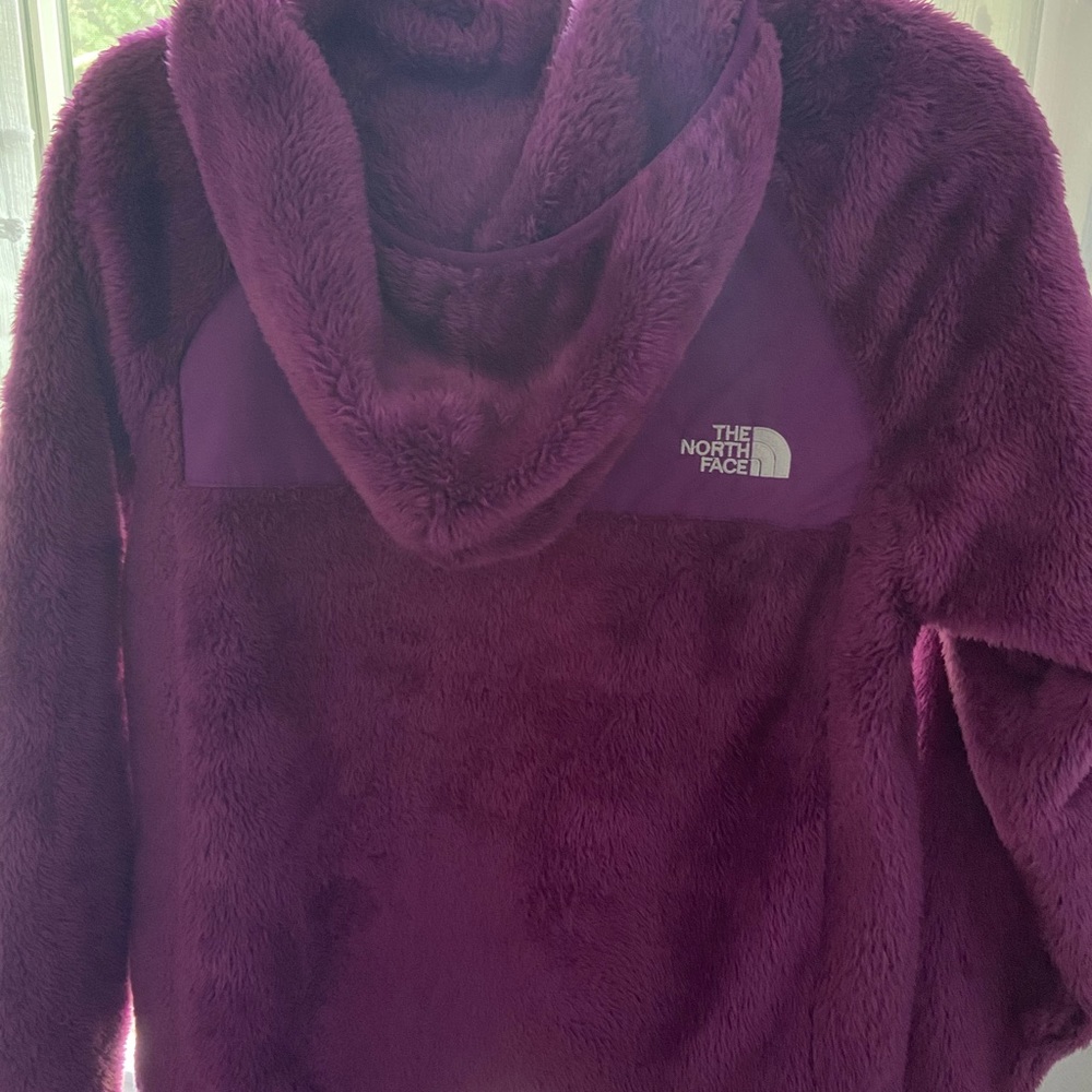 North face jacket - Picture 3 of 3